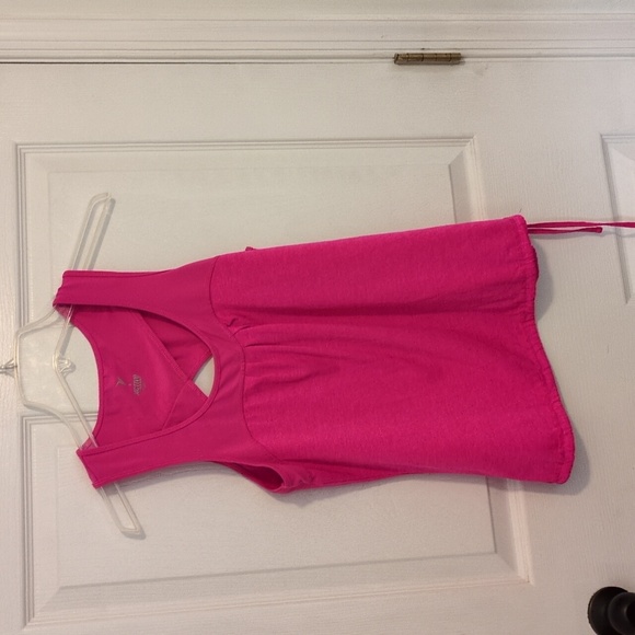 Women's Assorted Athletic Shirts - Lot Of 7 - Picture 13 of 15